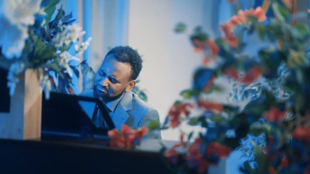 Pr. Christian Harmanis - Dheebuu Lubu (Official Video) смотреть онлайн