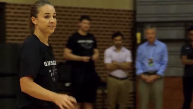 Becky Hammon Spurs Camp смотреть онлайн