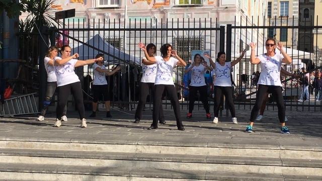 zumba mami смотреть онлайн