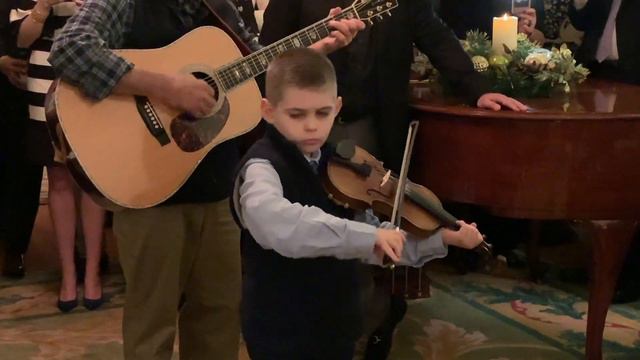 Liam Farley Performs for Gov. Justice смотреть онлайн