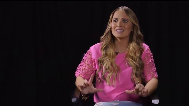 Kimberly Dos Ramos habla de su personaje en Tierra de Reyes смотреть онлайн