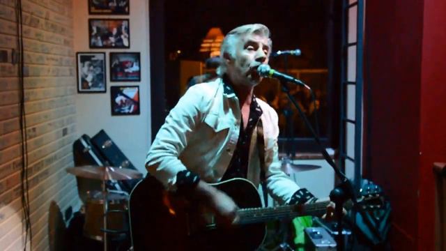 Glen Matlock [SEX PISTOLS] - God Save The Queen - Peyote cafe Magenta (MI) смотреть онлайн