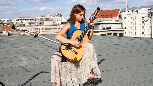 Katrin Endrikat BWV 998 Prelude live смотреть онлайн