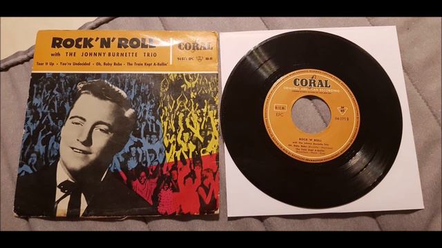 Rock 'N' Roll With The Johnny Burnette Trio - Full EP Album смотреть онлайн