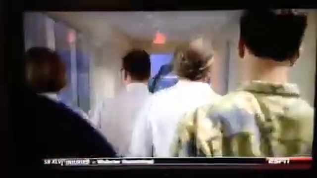 Peyton and Eli Manning commercial смотреть онлайн
