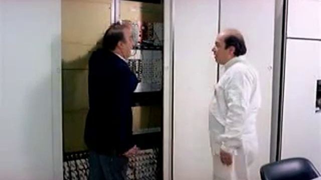 Vieni avanti cretino- Lino Banfi смотреть онлайн