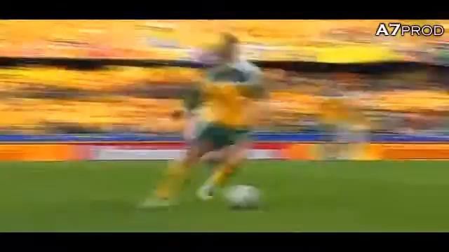 Kevin-Prince Boateng - World Cup 2010 Compilation (Skills Goals).flv смотреть онлайн