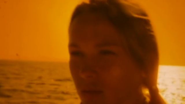 Gilbert Bécaud "Je reviens te chercher" 1967 - clip officiel смотреть онлайн