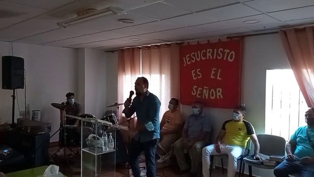 Jóvenes de la Iglesia del Cabañal Visita a la Iglesia de Olivia смотреть онлайн