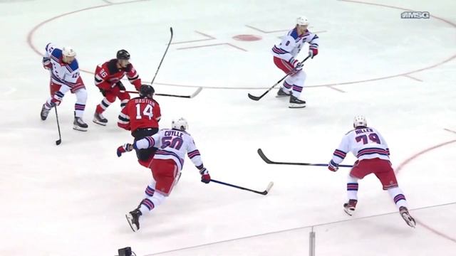 Trouba's big hit sends Nosek to the locker room смотреть онлайн