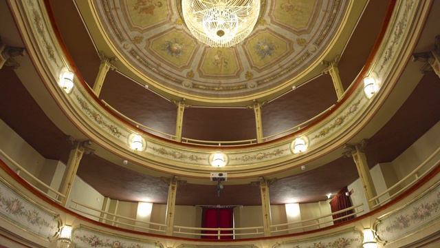 Teatro Comunale "Tullio Pinelli" смотреть онлайн