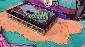 LOL Surprise Furniture Series 2 Grunge Grrrl Music Festival Unboxing