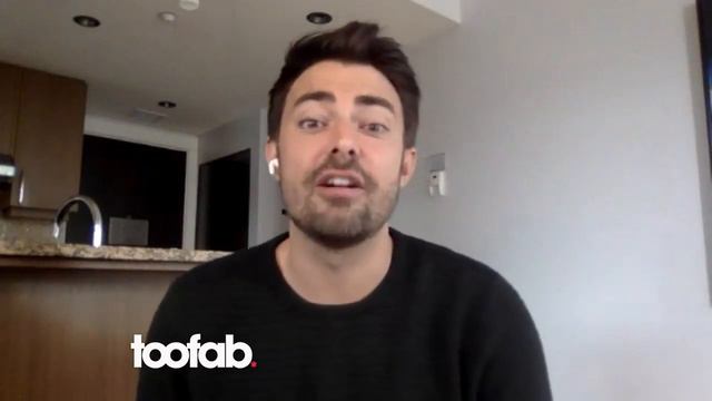 Jonathan Bennett Shares His Mariah Carey Story: I Was 'Mortified with Myself' | toofab смотреть онлайн