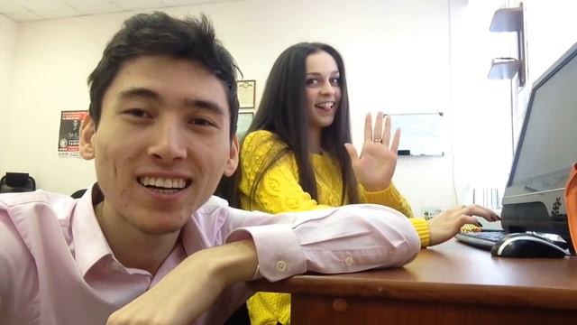 Азам Азизов обращается к людям смотреть онлайн