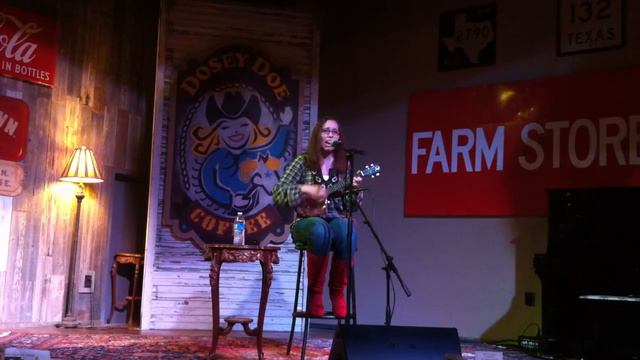 Fearless/Hey Soul Sister by Johanna - Live Banjolele Cover смотреть онлайн