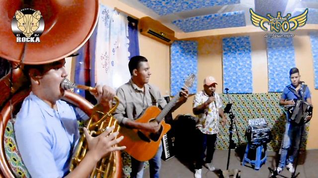 Adrian Solano y Su Banda Reyes De Oaxaca— Popurrí Selena (En Vivo 2021) смотреть онлайн