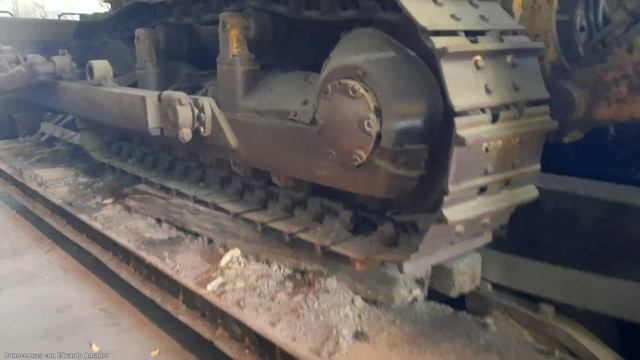 Así se pudren miles de millones de dólares que vale un ferrocarril por manos de políticos FCNH #hnd смотреть онлайн