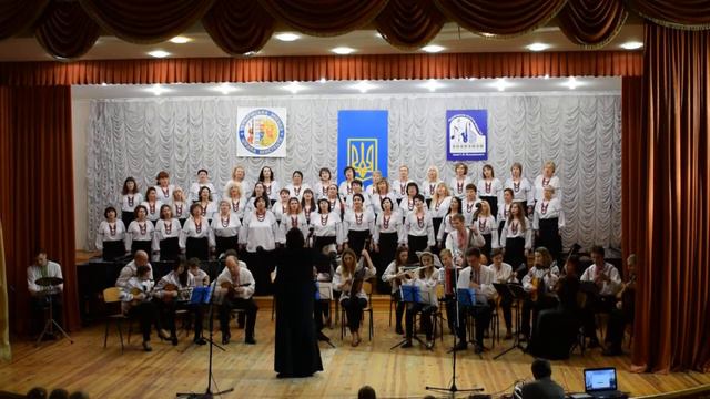 І. Карабиць Де вітер землю голубить виконує хор Софія та оркестр народних інструментів Барвінок смотреть онлайн