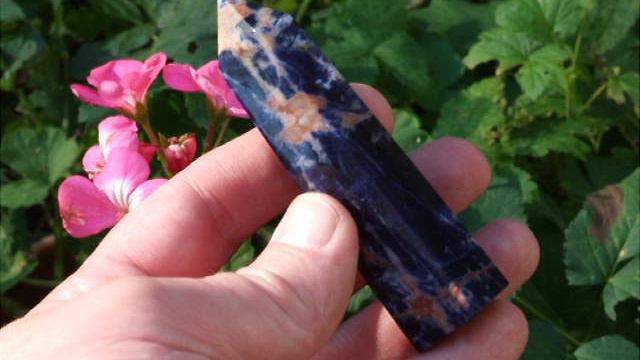 Кристалл Содалит и Солнечный Камень - 9 см // 688nk смотреть онлайн