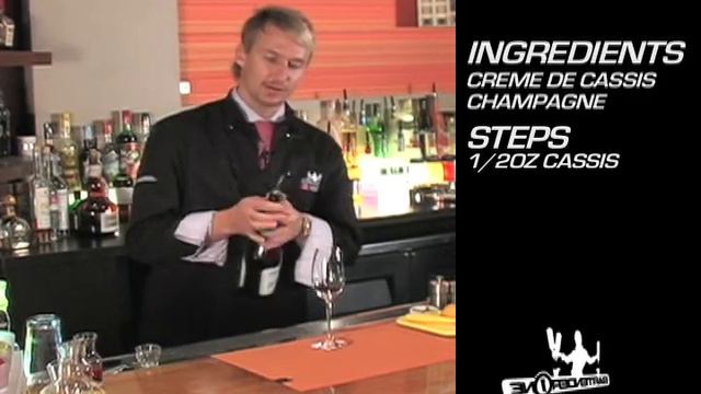 Kir Royale Cocktail Recipe смотреть онлайн