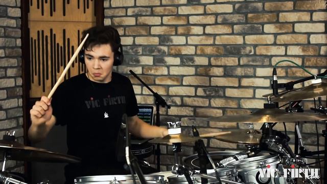 Igor Falecki - Skyscraper смотреть онлайн