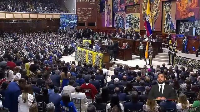 ECUADOR: DANIEL NOBOA es INVESTIDO PRESIDENTE en la ASAMBLEA NACIONAL | RTVE Noticias смотреть онлайн