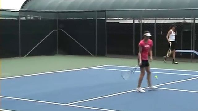 Laura Granville and Julia Goerges practice Auckland 2010.WMV смотреть онлайн