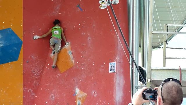 Juliane Wurm Boulder Weltmeisterschaft Arco 2011 Halbfinale смотреть онлайн
