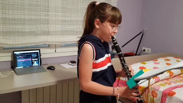 Laia Vernet, clarinet: Lento - J.X. Lefevre смотреть онлайн