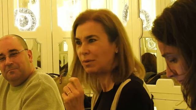 Carmen Posadas - La maestra de títerres смотреть онлайн