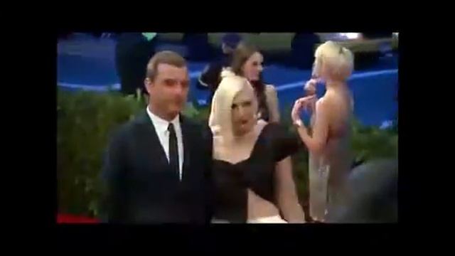 Gavin Rossdale Steps Out After Gwen Stefani and Blake Shelton Dating New Full HD смотреть онлайн