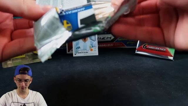 Panini FIFA WORLD CUP 2018 WM STICKER vs PRIZM 2018 Unboxing Battle смотреть онлайн