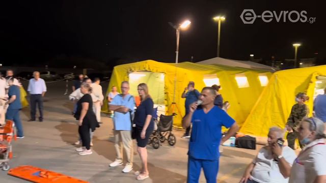 (05:40): Το «Αδαμάντιος Κοραής» έχει μετατραπεί σε νοσοκομείο καθώς έχει εκκενωθεί το Π.Γ.Ν.Α. смотреть онлайн
