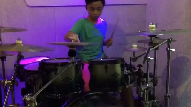 Rayner Stefanoline - Mambo drum cover inspiration by Aaron Spears смотреть онлайн