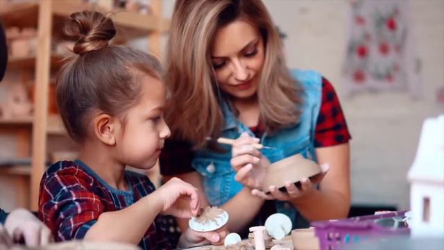 Spanish Female Commercial. Helios смотреть онлайн