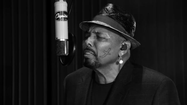 Aaron Neville - This Magic Moment (1 Mic 1 Take) смотреть онлайн