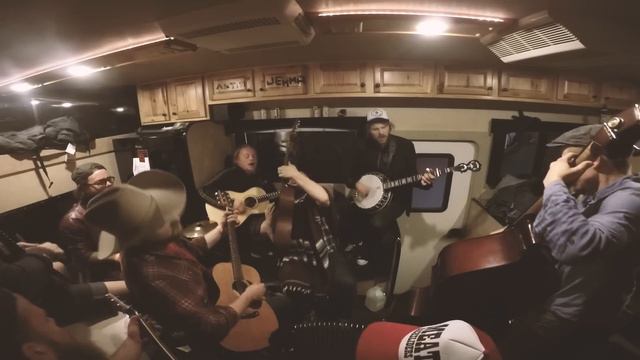 Making Ghosts By Great Peacock feat. Steve'n'Seagulls (LIVE) смотреть онлайн