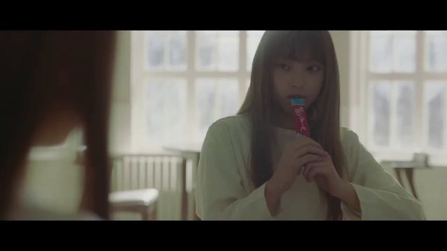 NewJeans - 'OMG' | M/V Clean Instrumental смотреть онлайн