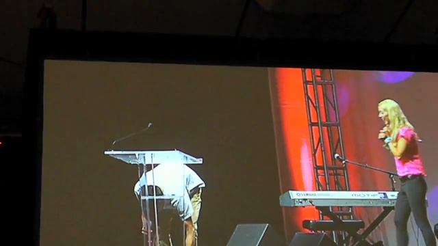 Zach King (FinalCutKing) and Jenna Marbles at Vidcon смотреть онлайн