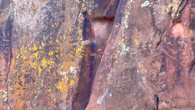 Mysterious Wall of Ancient Petroglyphs in Arizona смотреть онлайн