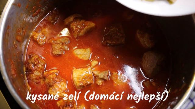 Výborný!!! Segedínský guláš. Lahodný musíš vyzkoušet. ( Szeged goulash ) смотреть онлайн