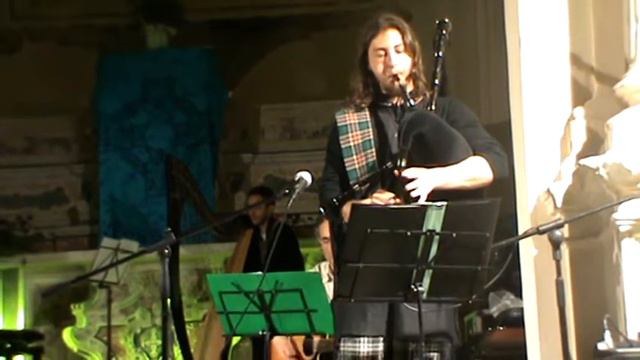 Tir-na-nOg - The Atholl Highlander + The Blarney Pilgrim (Live Auditorium Ferreri RG '11) смотреть онлайн