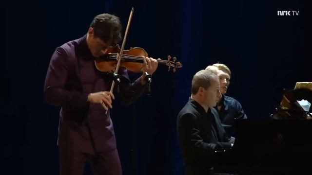 Charlie Siem Performs Live On NRK Hovedscenen At The Bergen Festival 2018 With Itamar Golan
