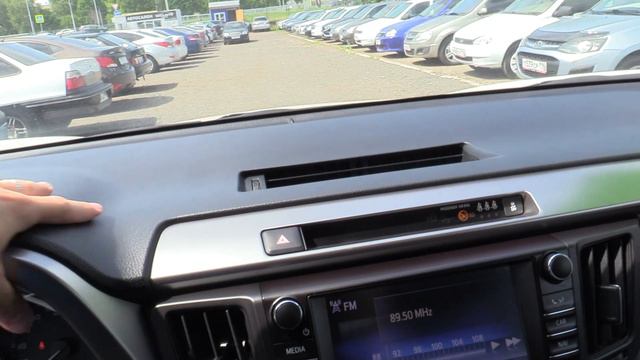 КОМПАКТНЫЙ ЯПОНСКИЙ КРОССОВЕР 2017 ТОЙОТА РАВ 4 смотреть онлайн