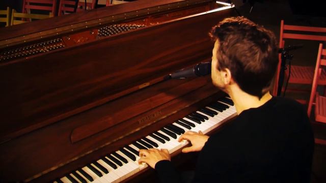 Sioen - Please hold me in your arms | Vitamin TV - Akustik смотреть онлайн