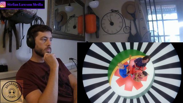 Musician REACTS to the CHILI PEPPERS - Tippa My Tongue смотреть онлайн