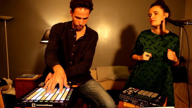 dixiZ - Milk & Honey (Hollie Cook) Cover смотреть онлайн