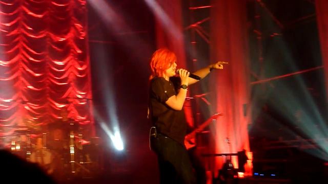 Noemi live in Grugliasco 19062012 - Quello che (cover 99 posse) смотреть онлайн
