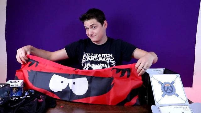 Suit Up! April 2017 Loot Gaming Unboxing - OVERWATCH, Halo, and more!!! смотреть онлайн