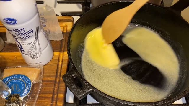 Grandma Ruby Fettuccine Alfredo смотреть онлайн